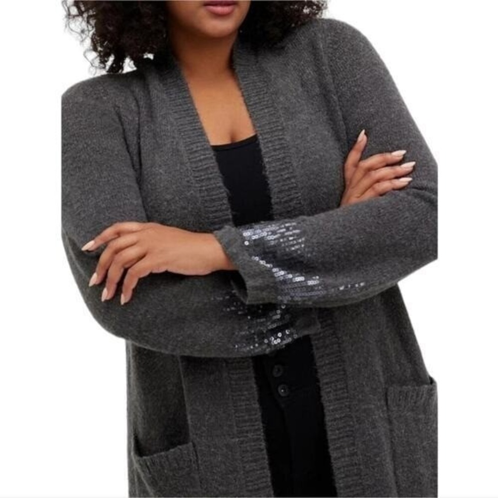 Torrid Long Sleeve Drop Shoulder Sequin Cardigan Sweater Duster Gray size 0 2X